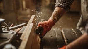 How to create a carpentry website?