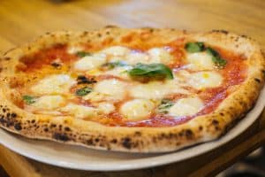 Is pizza shop a profitable business?
